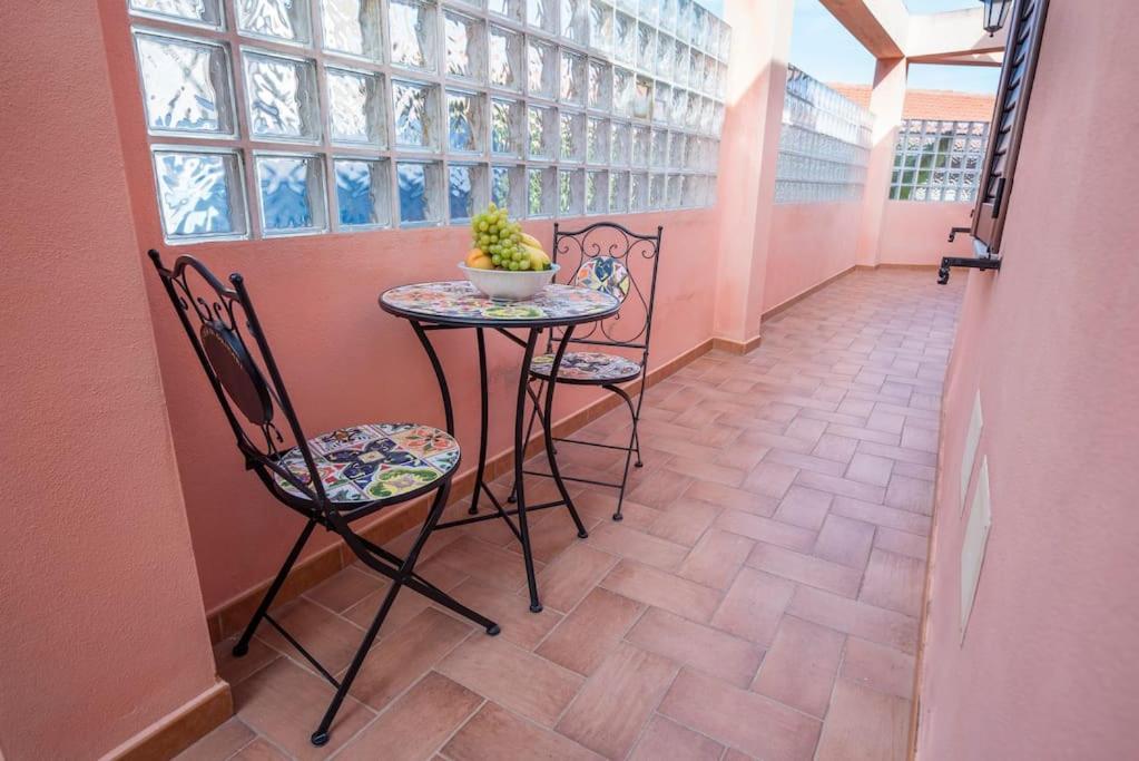 La Casa Di Orimari Lejlighed Sant'Antìoco Eksteriør billede